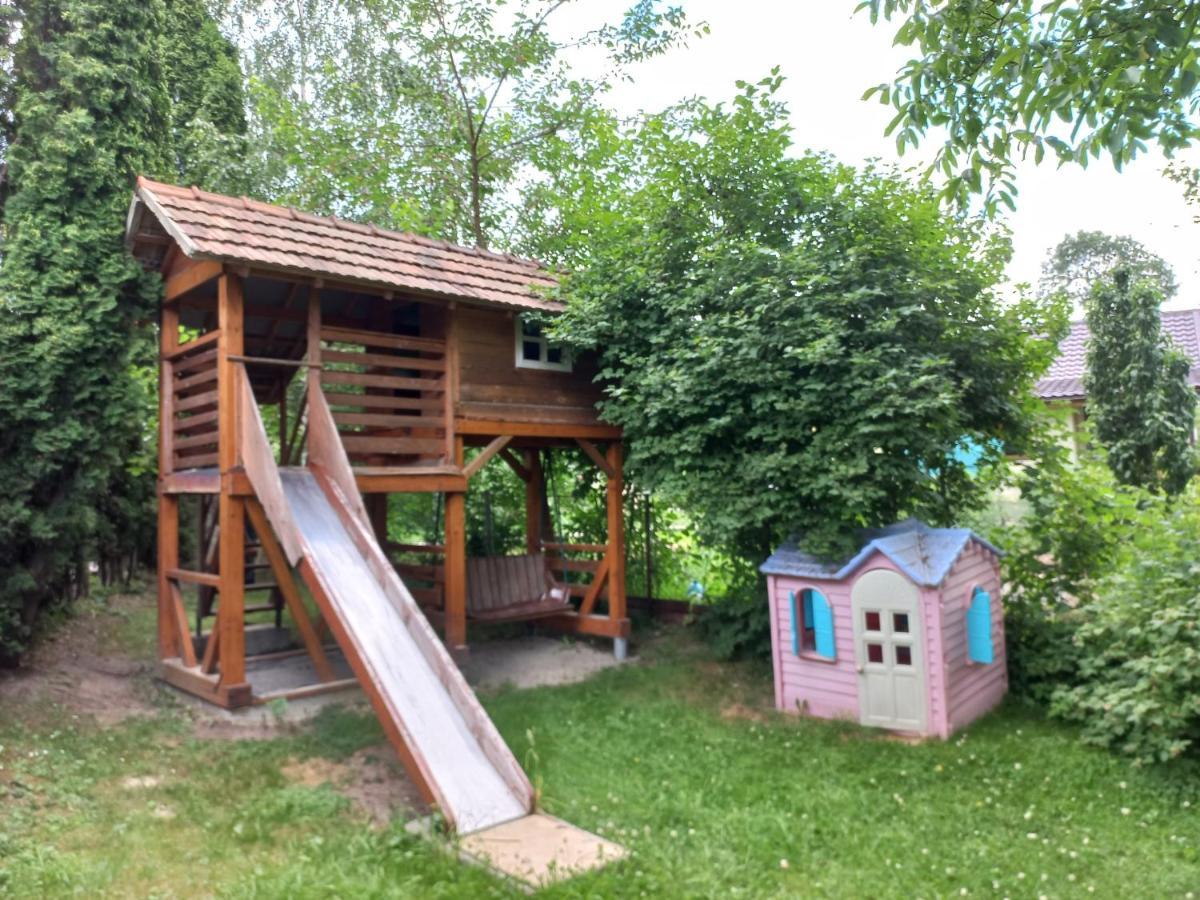 Zelena Sadyba Bila Stavka Apartment